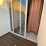 Jle Homes Δωμάτια σε οικογενειακή κατοικία Gzira