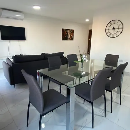 Jle Homes 홈스테이